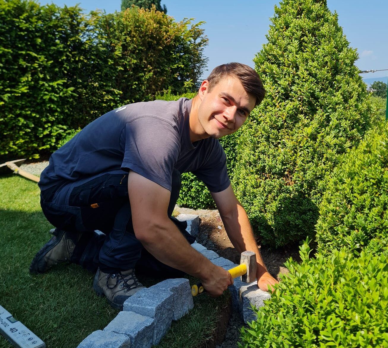 Heggli-Gartenbau_Uber-uns_Team_Yannick-Wigger